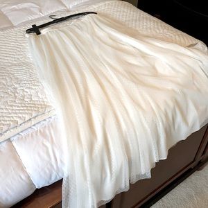 White tulle skirt